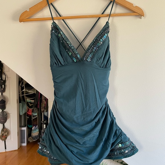 BCBG Maxazria turquoise halter top size small - Picture 2 of 6